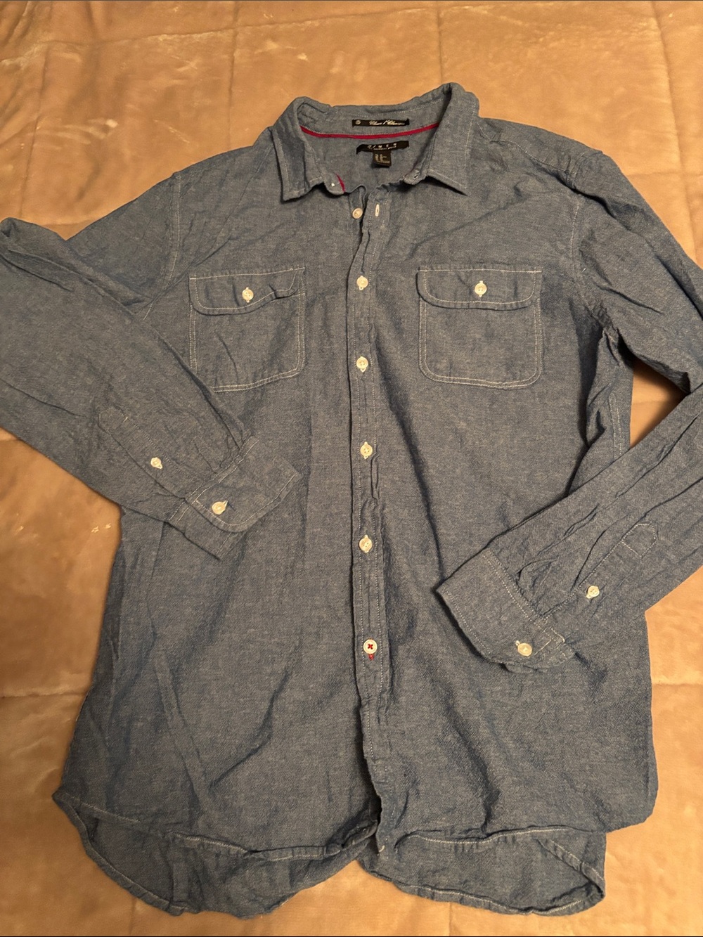 2 Men Casual Button-Down Shirt in Blue like new
